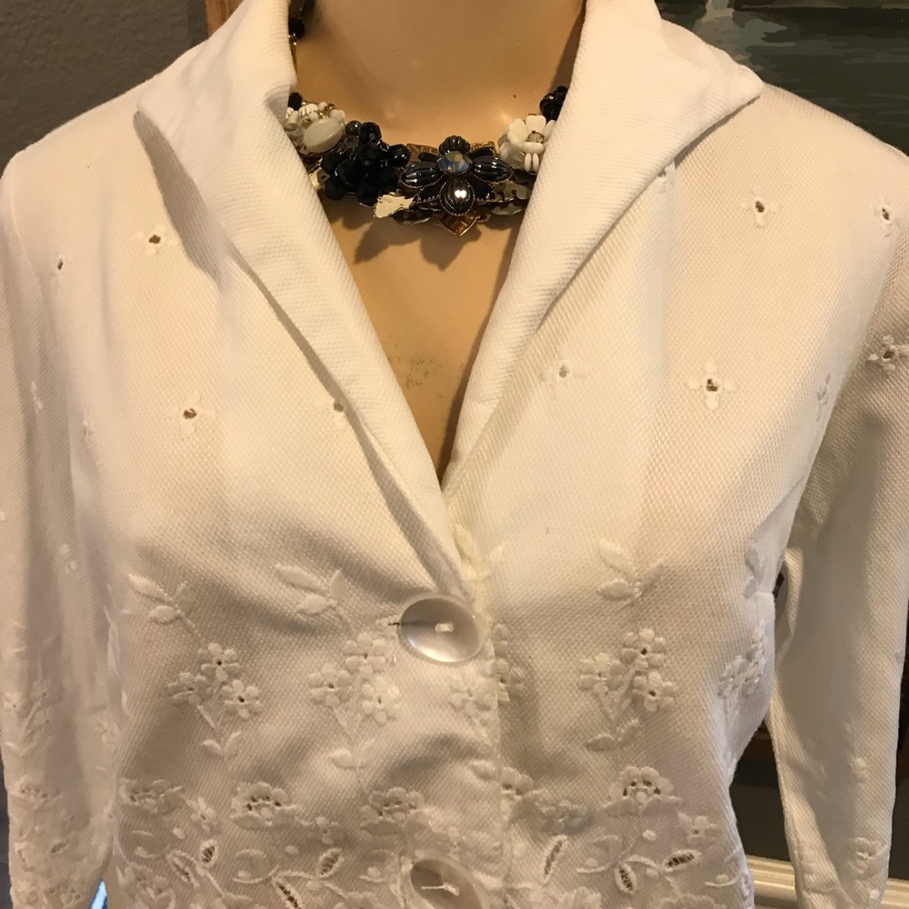 Vintage white cotton outfit